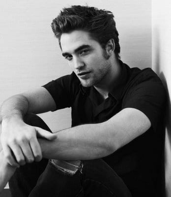 ROBERT PATTISON