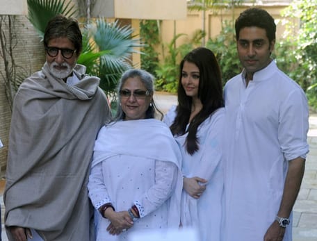 Aishwarya Rai Bachchan, Abhishek Bachchan, Jaya Bhaduri-Bachchan, Amitabh Bachchan at a Press Conference in Mumbai