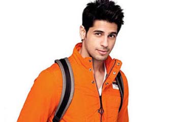 Goodlooking Model-turned-Actor Siddarth Malhotra