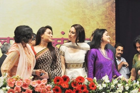 Rani Mukherji, Karisma Kapoor, Shabana Azmi, Mrinal Kulkarni at the Women-s Safety in Mumbai Event