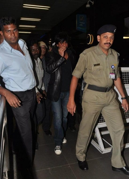 Shah Rukh Khan & Katrina Kaif Spotted at the Airport Leaving for Muscat