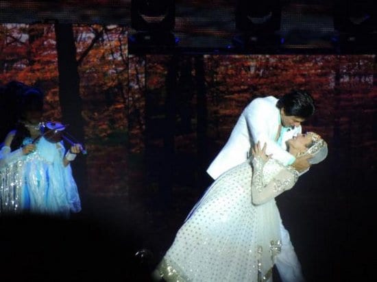 Shah Rukh Khan, Preity Zinta, Ali Zafar and Katrina Kaif at the Temptation Reloaded Concert