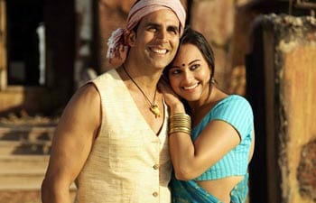 Akshay Kumar & Sonakshi Sinha