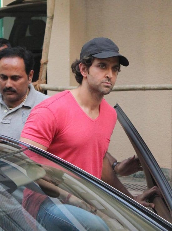 Hrithik Roshan Spotted at Sanjay Dutt's Residence