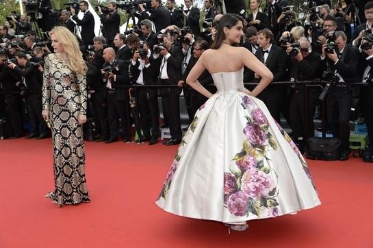 Sonam Kapoor in Jeune & Jolie Premiere in Cannes