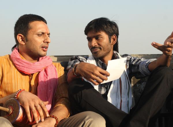 Abhay Deol, Dhanush and Sonam Kapoor in Raanjhanaa