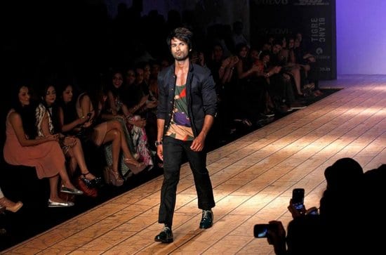 Shahid Kapoor on the Ramp at LFW