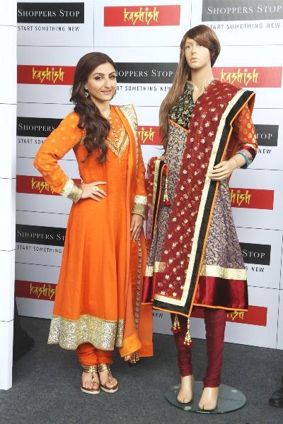 Soha Ali Khan at a Salwar Kameez and Kurti Festival