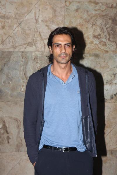 Huma Qureshi, Saqib Saleem, Farhan Akhtar, Alia Bhatt, Amitabh Bachchan, Arjun Kapoor, Dia Mirza and Arjun Rampal at the Screening of D-Day