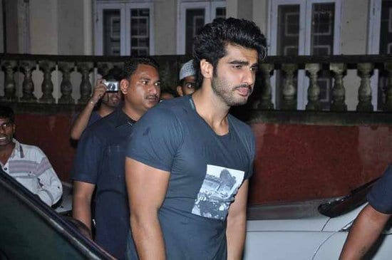 Katrina Kaif, Aamir Khan, Ranbir Kapoor, Parineeti Chopra, Priyanka Chopra, Alia Bhatt, Siddarth Malhotra and Arjun Kapoor at Ship of Theseus Screening