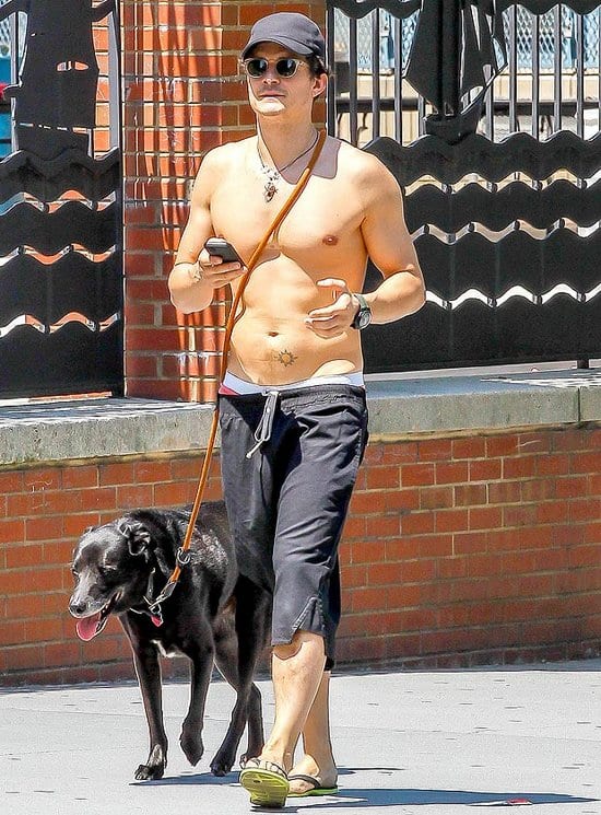 Orlando Bloom Walking Shirtless in New York City with his son Flynn