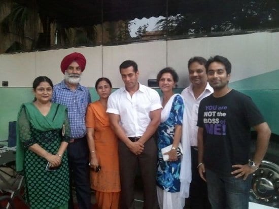 Salman Khan Spotted with Fans