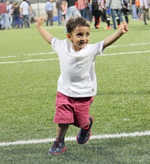 Azad Khan, Aamir Khan, Abhishek Bachchan and Kiran Rao on the Football Field