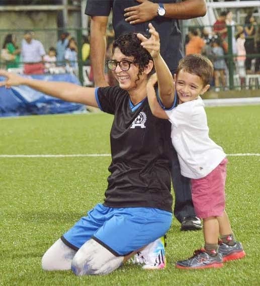 Azad Khan, Aamir Khan, Abhishek Bachchan and Kiran Rao on the Football Field