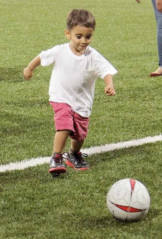 Azad Khan, Aamir Khan, Abhishek Bachchan and Kiran Rao on the Football Field