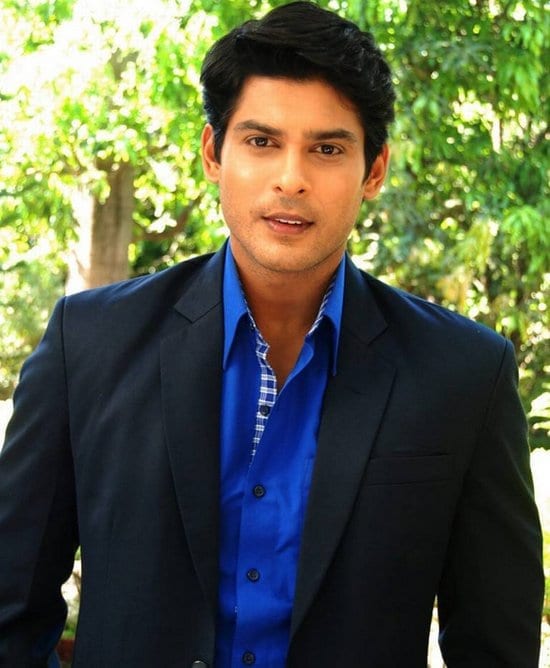 Sidharth Shukla (Humpty Sharma Ki Dulhania)