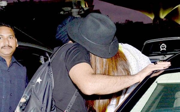 Deepika Padukone and Ranveer Singh Spotted at the Airport