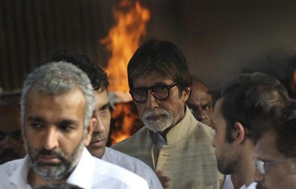 Bollywood Celebrities attend the Funeral of Vinod Khanna