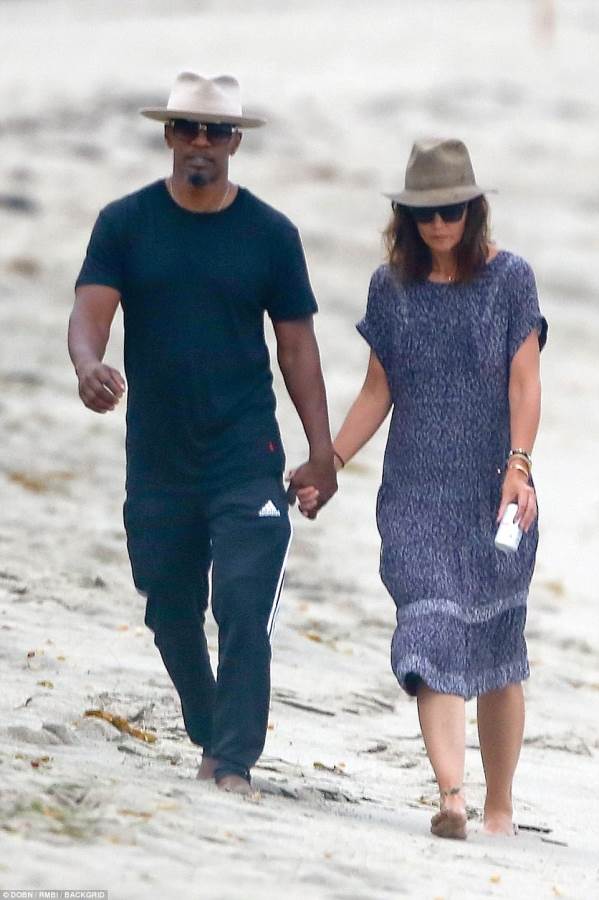 Katie Holmes and Jamie Foxx finally come out of the closet